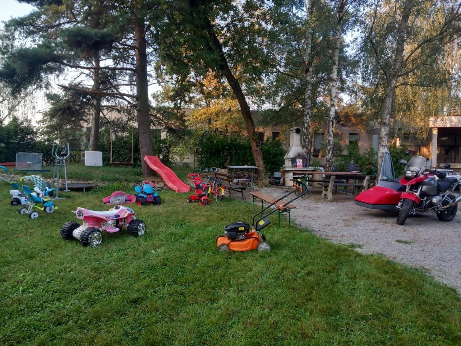 Penzion Vysehrad Nonstop Český Krumlov Buitenkant foto